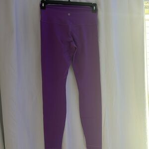 Lululemon size 8 Align Leggings 28” length